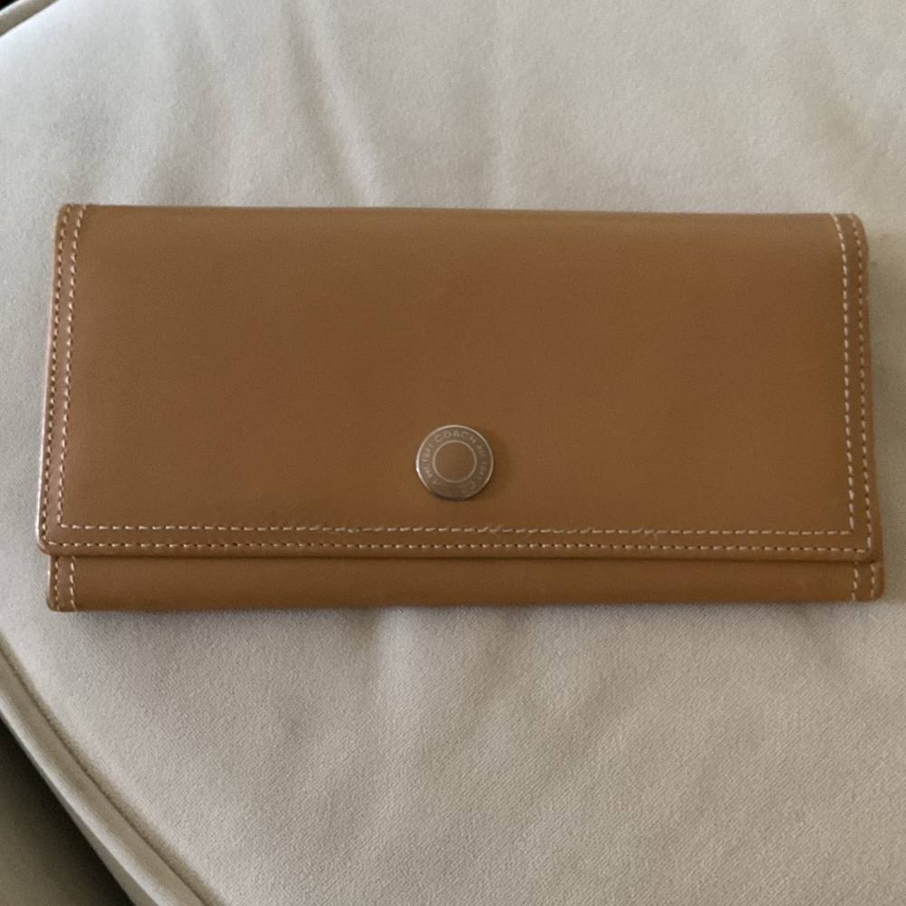 Coach VINTAGE Leather Wallet EUC